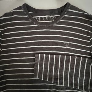 American Eagle Outfitters mens t shirt long sleeve XL heavy weight striped logo